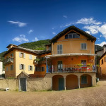 villette-piazza-estate-pan-Valle-Vigezzo