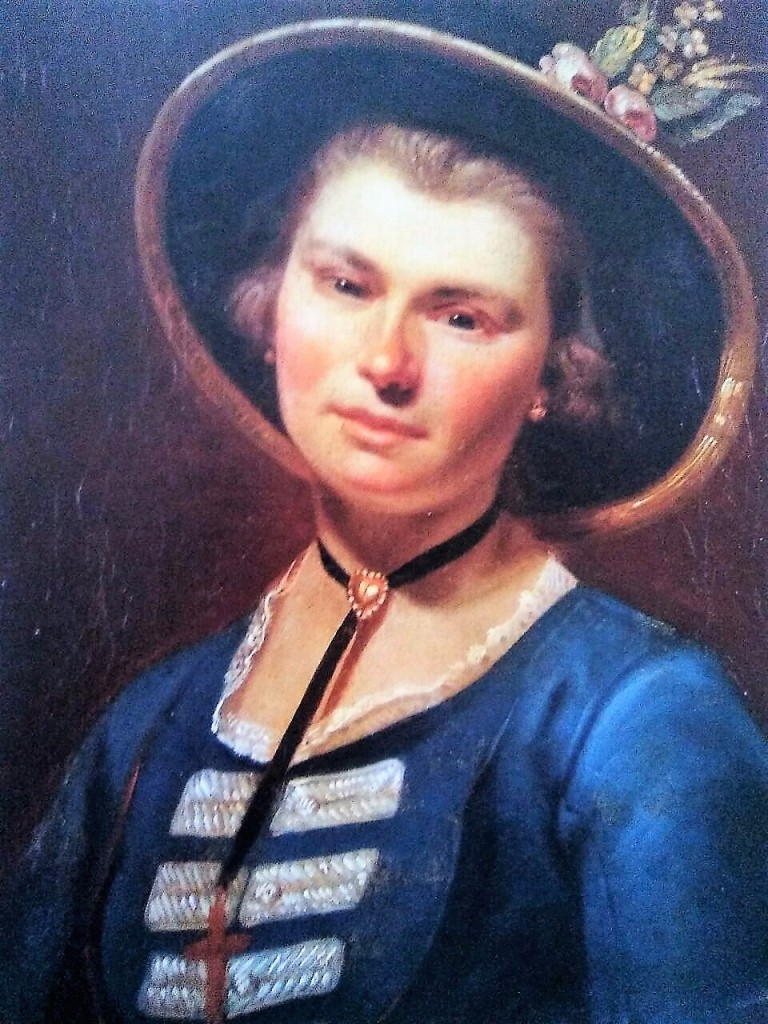 eventi-valle-vigezzo-mostra-donna-testa-piedi